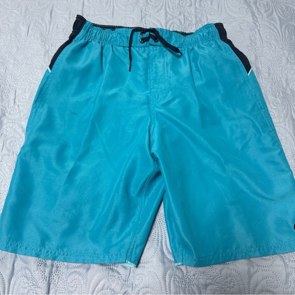Nike Men's Teal Athletic Shorts with Black Accents A59